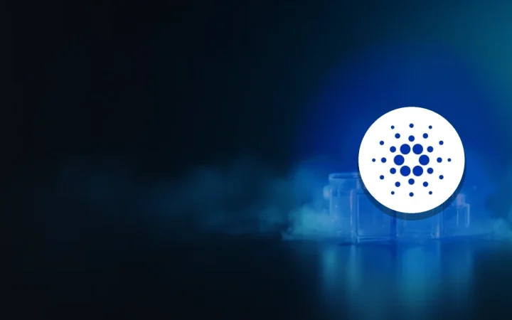 Cardano-logoet over glødende blå blokke forbundet af lys på en mørk navy baggrund.