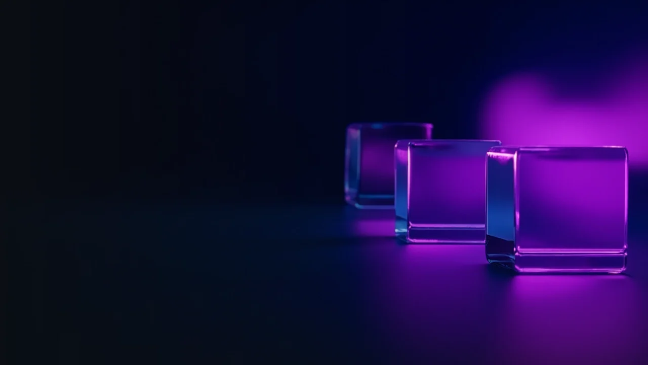 En mørk marineblå baggrund med glødende violette glasblokke forbundet af lys til højre.