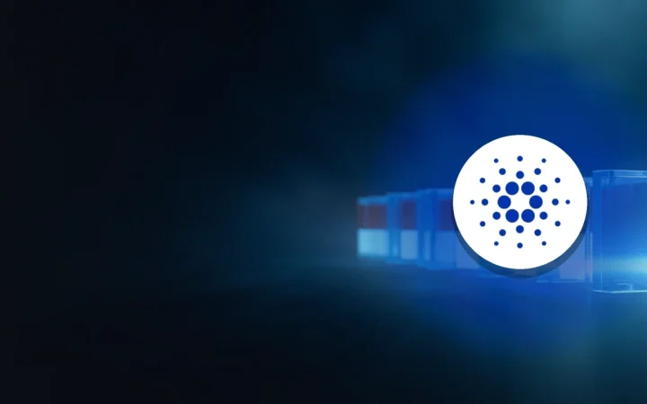Het Cardano-logo boven glazen blokken verbonden door gloeiende blauwe lichtlijnen op een donkerblauwe achtergrond.