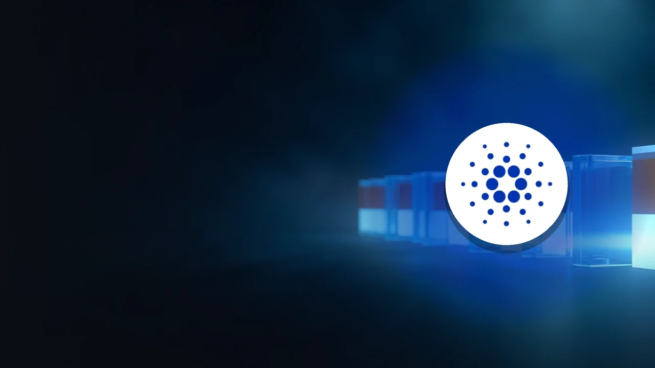 Cardano-logoet over glasblokke forbundet af lysende blå lyslinjer på en mørk navybaggrund.