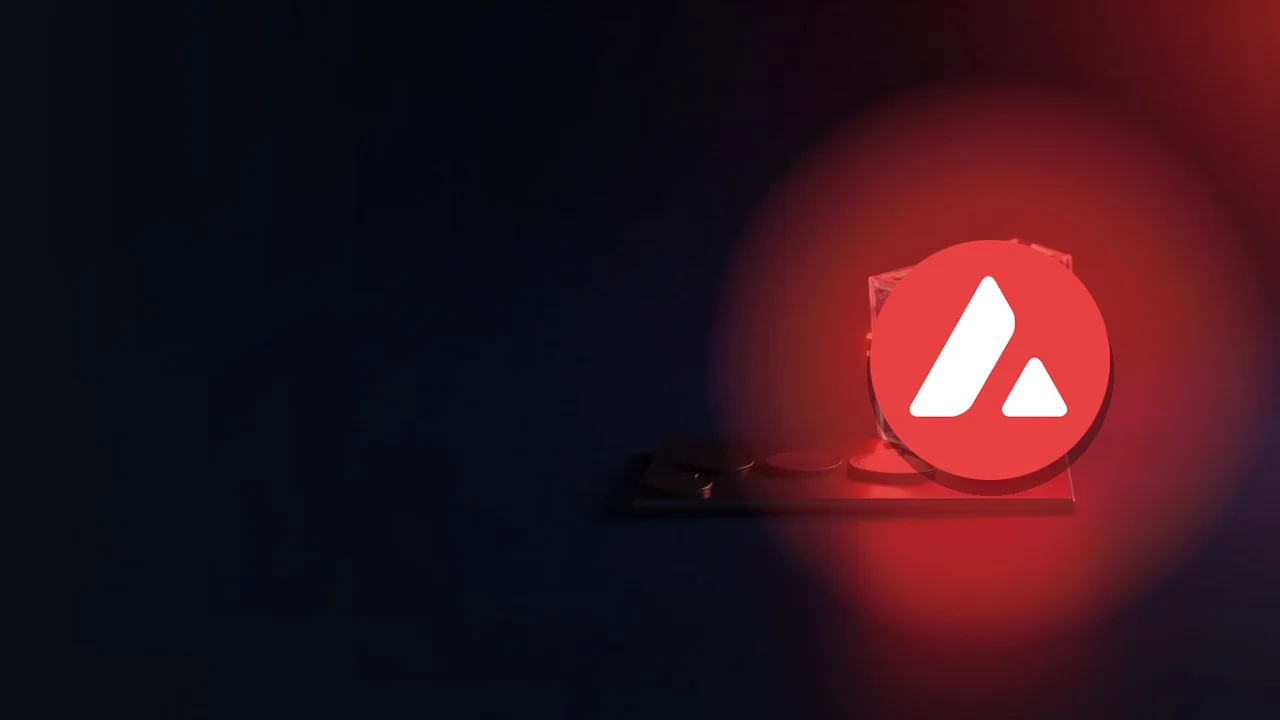 Avalanche-logotypen över en mörkblå bakgrund med glödande röda glasblock, tomma mynt och en stålplatta till höger.