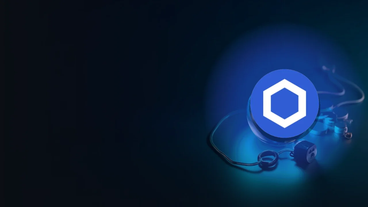 Chainlink-logo over en mørk baggrund med en glødende kugle, skiver og en hængelås.