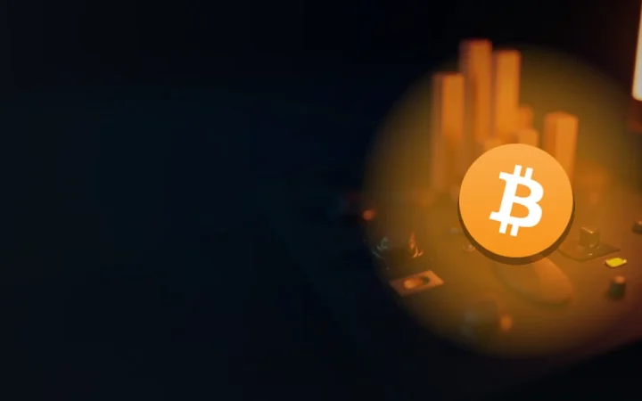 Bitcoin-logoet over en mørk navy scene med glødende orange bjælker og målere til højre.