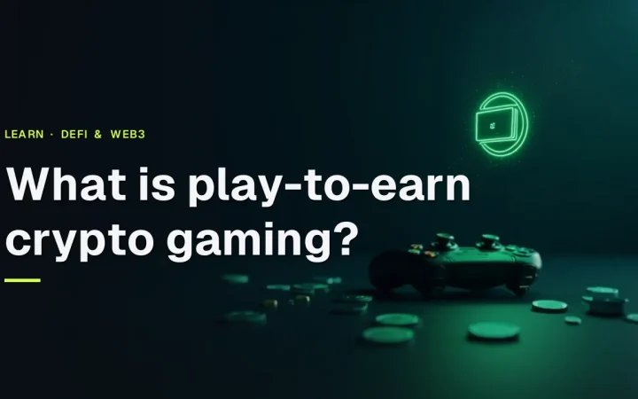 Titlen 'What is play-to-earn crypto gaming?' over en mørk scene med en controller og glødende grønne mønter.